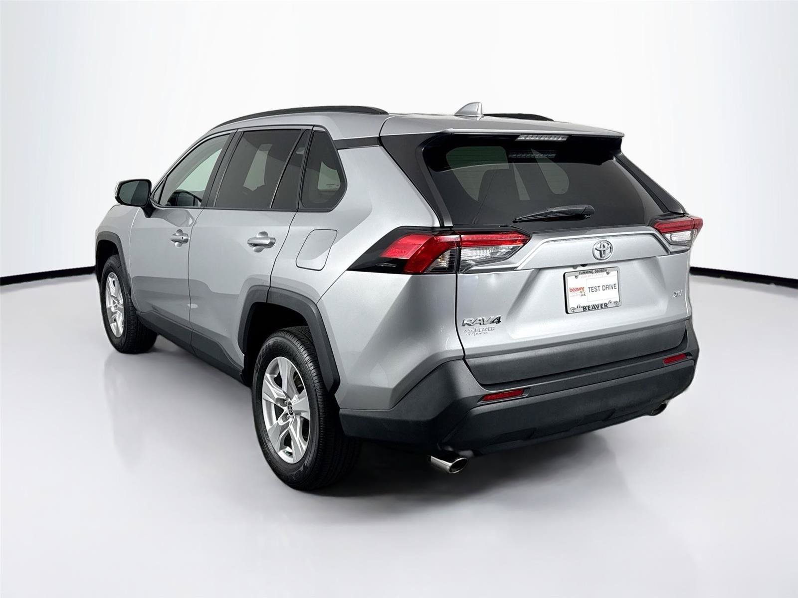 Used 2021 Toyota RAV4 XLE FWD image 10