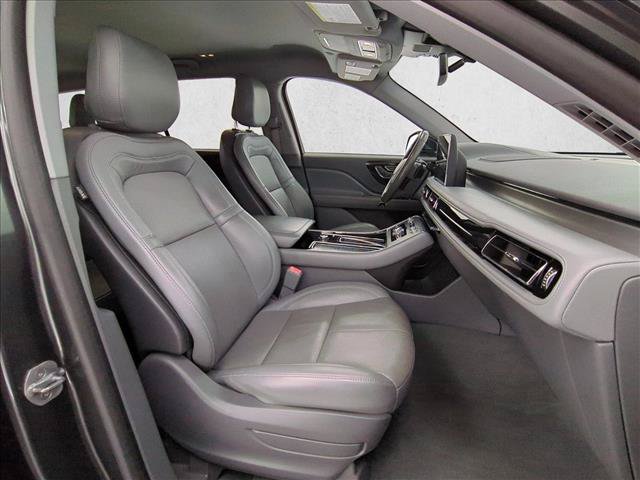 Used 2020 Lincoln Aviator Reserve AWD/4WD image 23