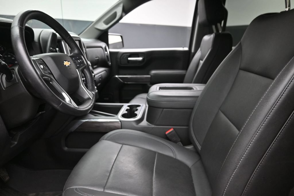Used 2021 Chevrolet Silverado 1500 LTZ AWD/4WD image 16