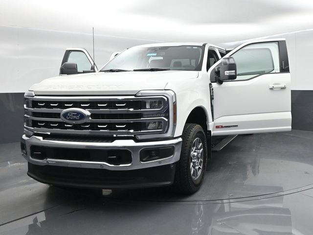 Used 2024 Ford F250 Lariat w/ Lariat Ultimate Package AWD/4WD image 64