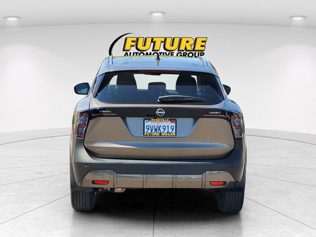 Used 2026 Nissan Kicks SV FWD image 9