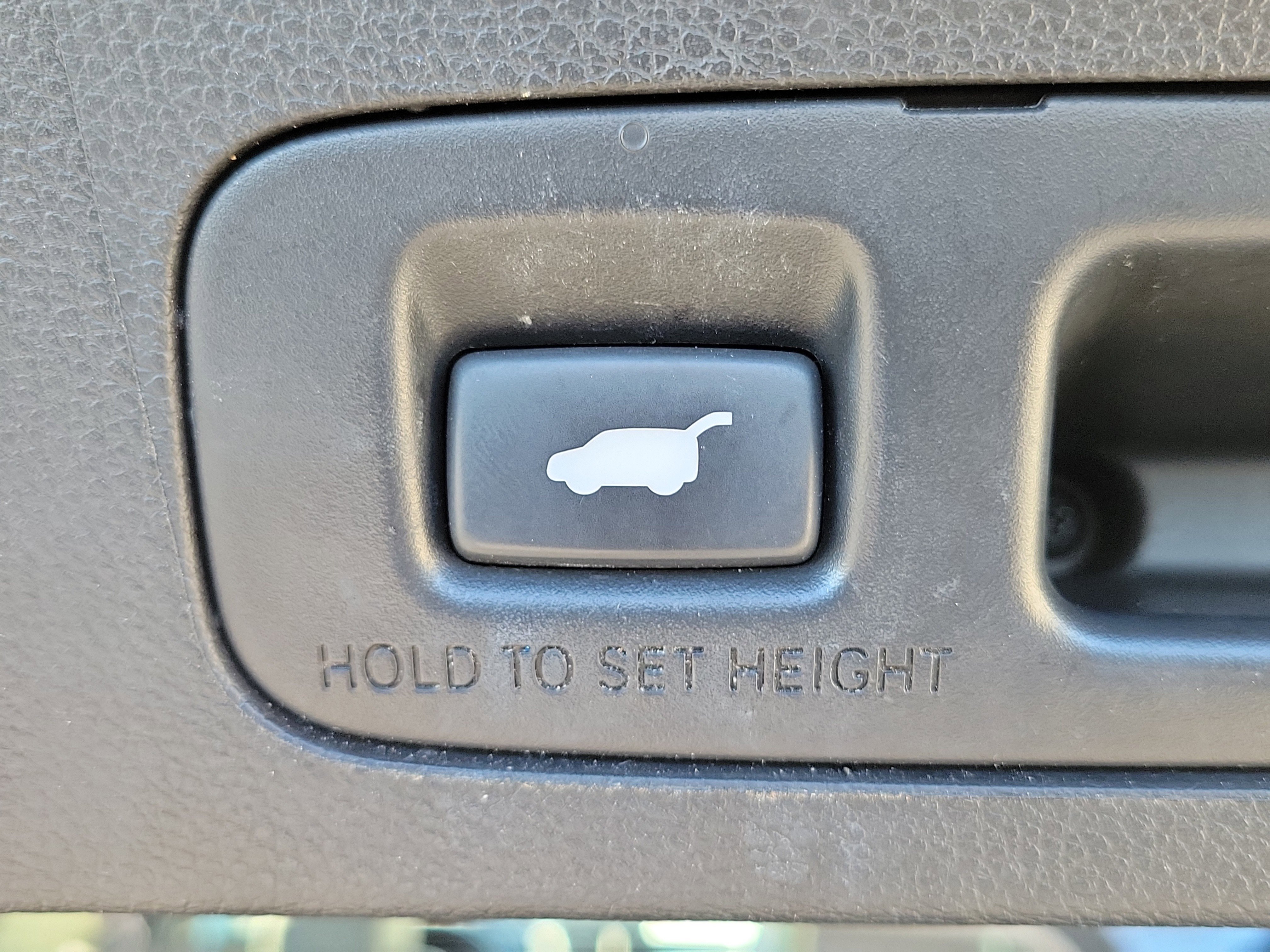 Used 2017 Honda CR-V EX-L image 11