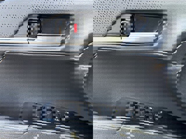 Used 2025 Toyota Camry XSE image 25