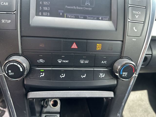 Used 2016 Toyota Camry SE image 19