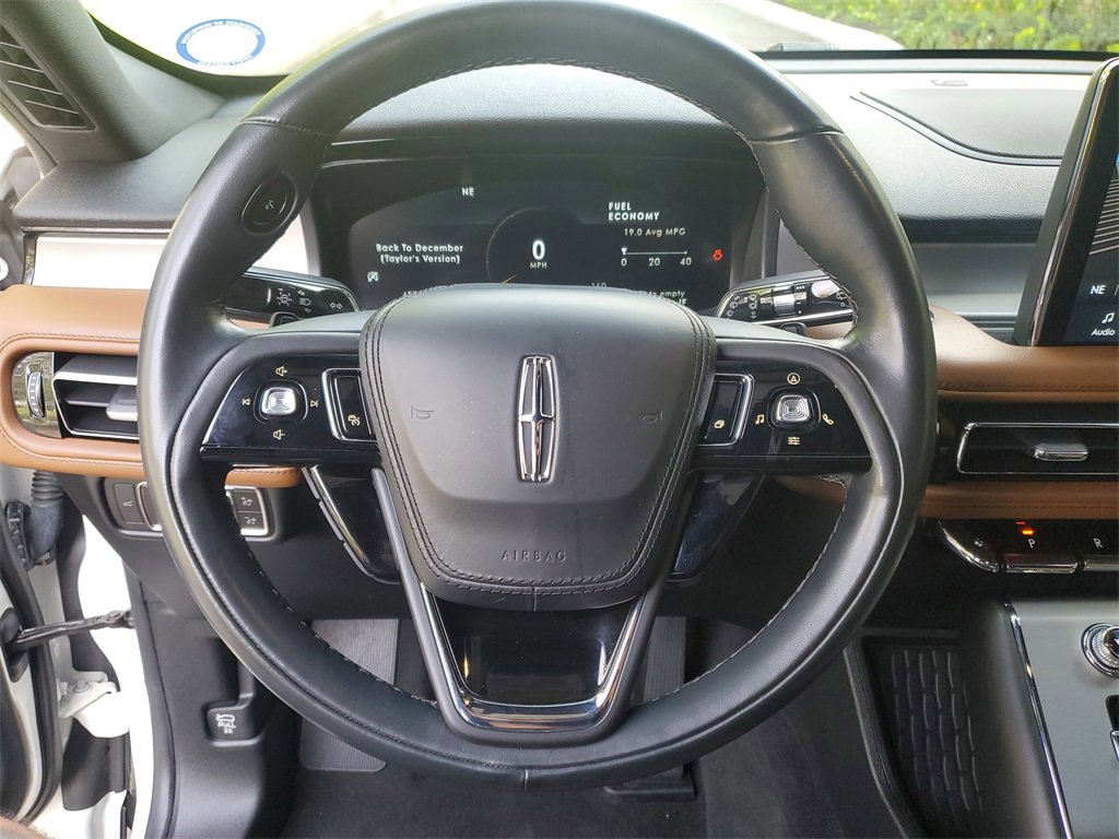 Certified 2023 Lincoln Aviator Reserve w/ Equipment Group 201A image 23