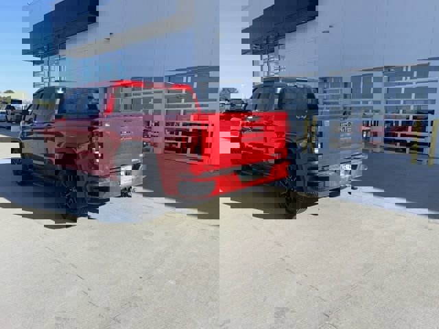 Used 2023 GMC Sierra 1500 Elevation w/ LPO, Elevation Black Package image 5