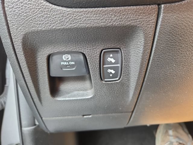 Used 2021 RAM 1500 Laramie AWD/4WD image 29
