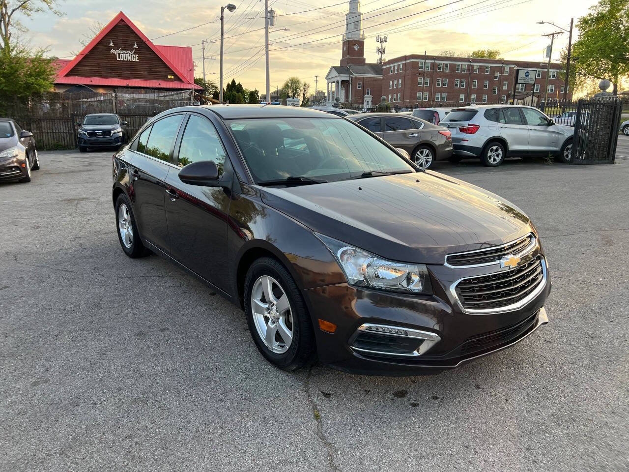 Used 2015 Chevrolet Cruze LT FWD image 7