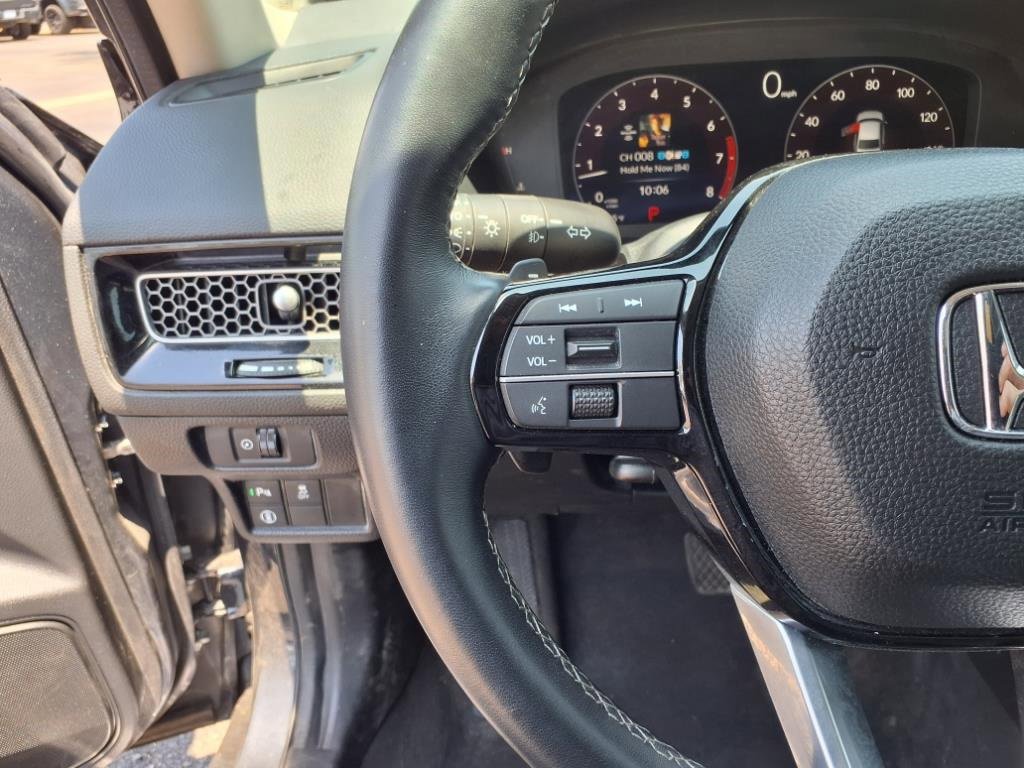 Used 2024 Honda Civic Touring image 10