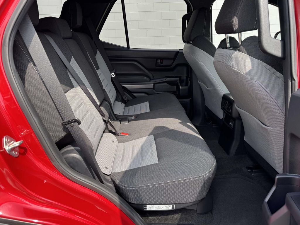 Used 2025 Toyota 4Runner TRD Sport AWD/4WD image 16
