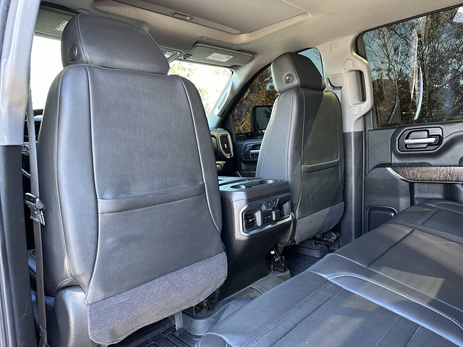 Used 2020 GMC Sierra 3500 Denali w/ Denali Ultimate Package image 16