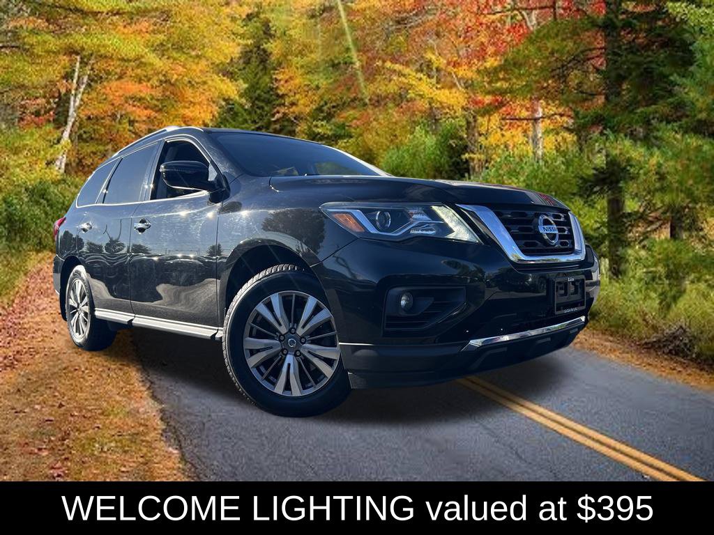 Used 2019 Nissan Pathfinder SV AWD/4WD image 2