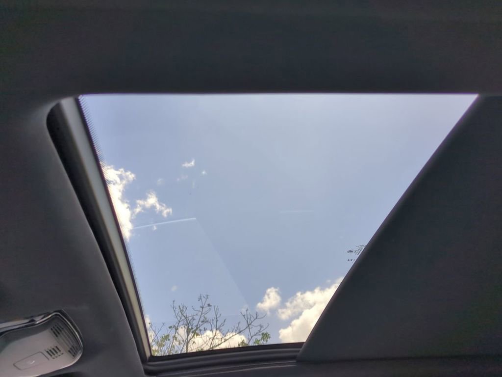 Used 2024 BMW X5 sDrive40i w/ Premium Package image 20