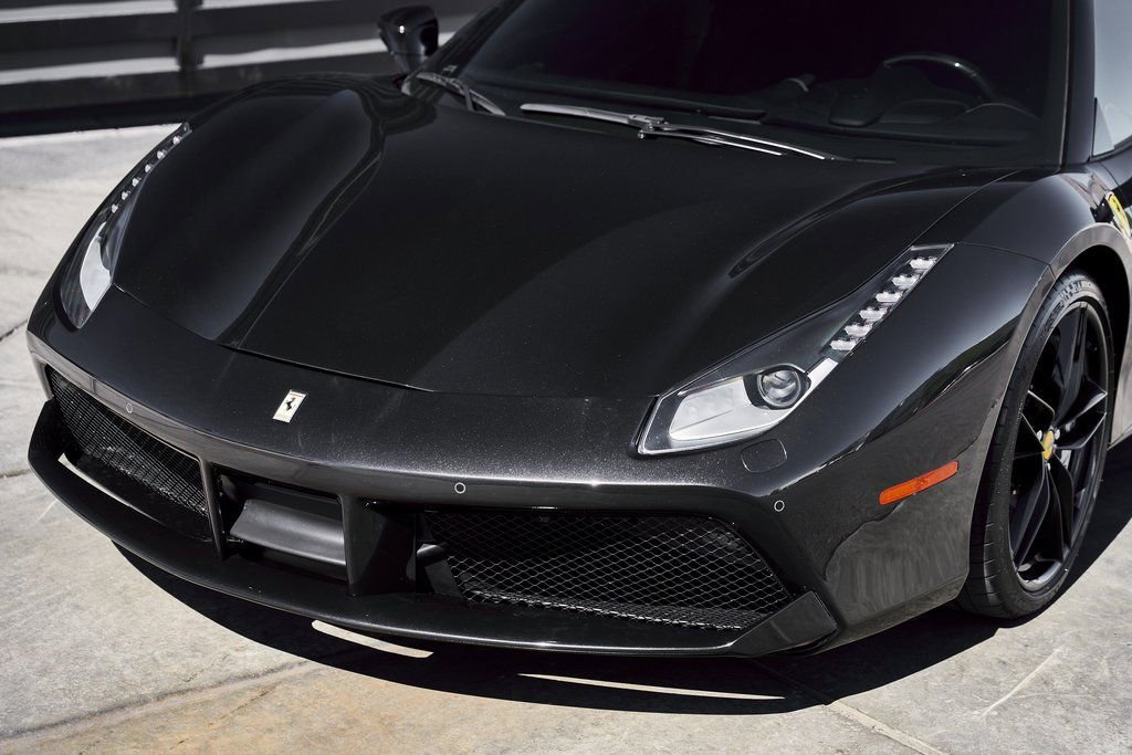 Used 2018 Ferrari 488 Spider image 7