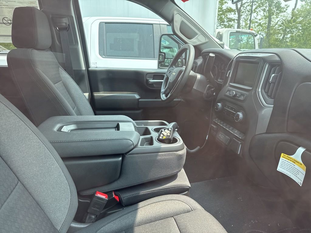 New 2025 Chevrolet Silverado 2500 Custom w/ Custom Value Package AWD/4WD image 7