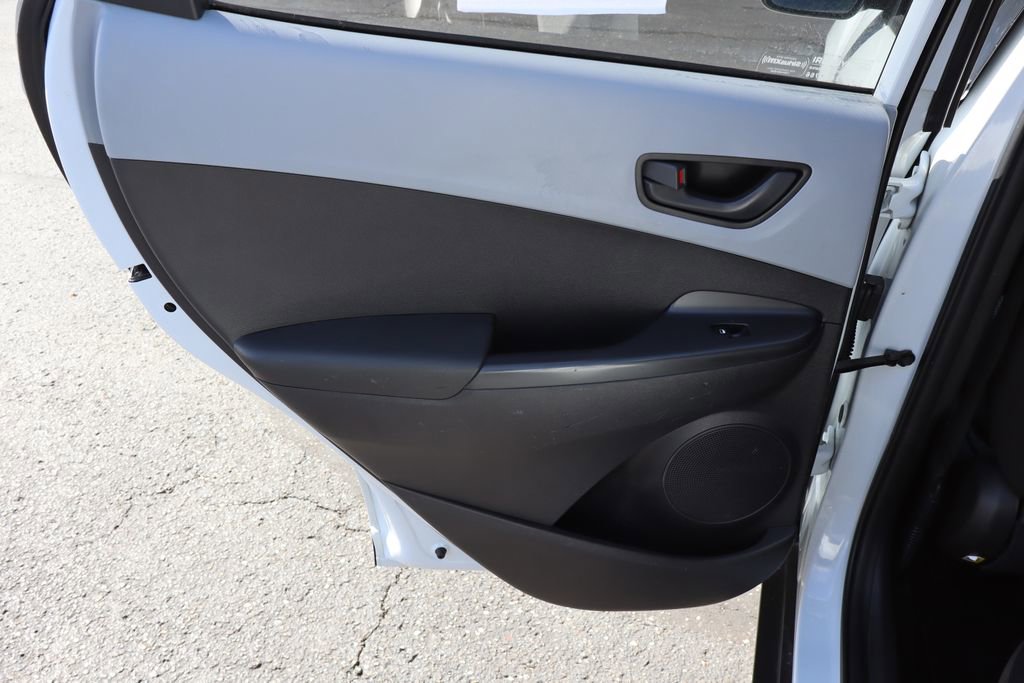 Used 2018 Hyundai Kona SEL AWD/4WD image 26