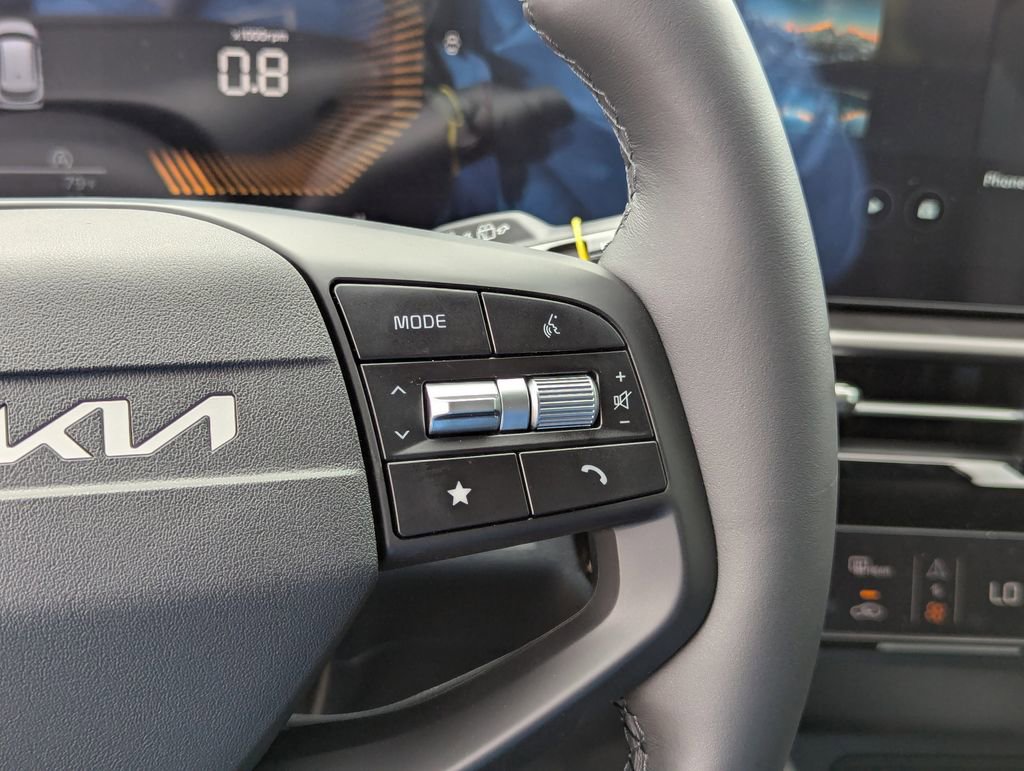 New 2026 Kia Sportage EX image 33