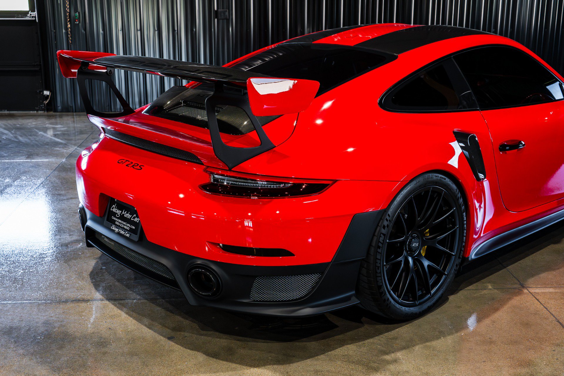 Used 2018 Porsche 911 GT2 RS RWD image 10