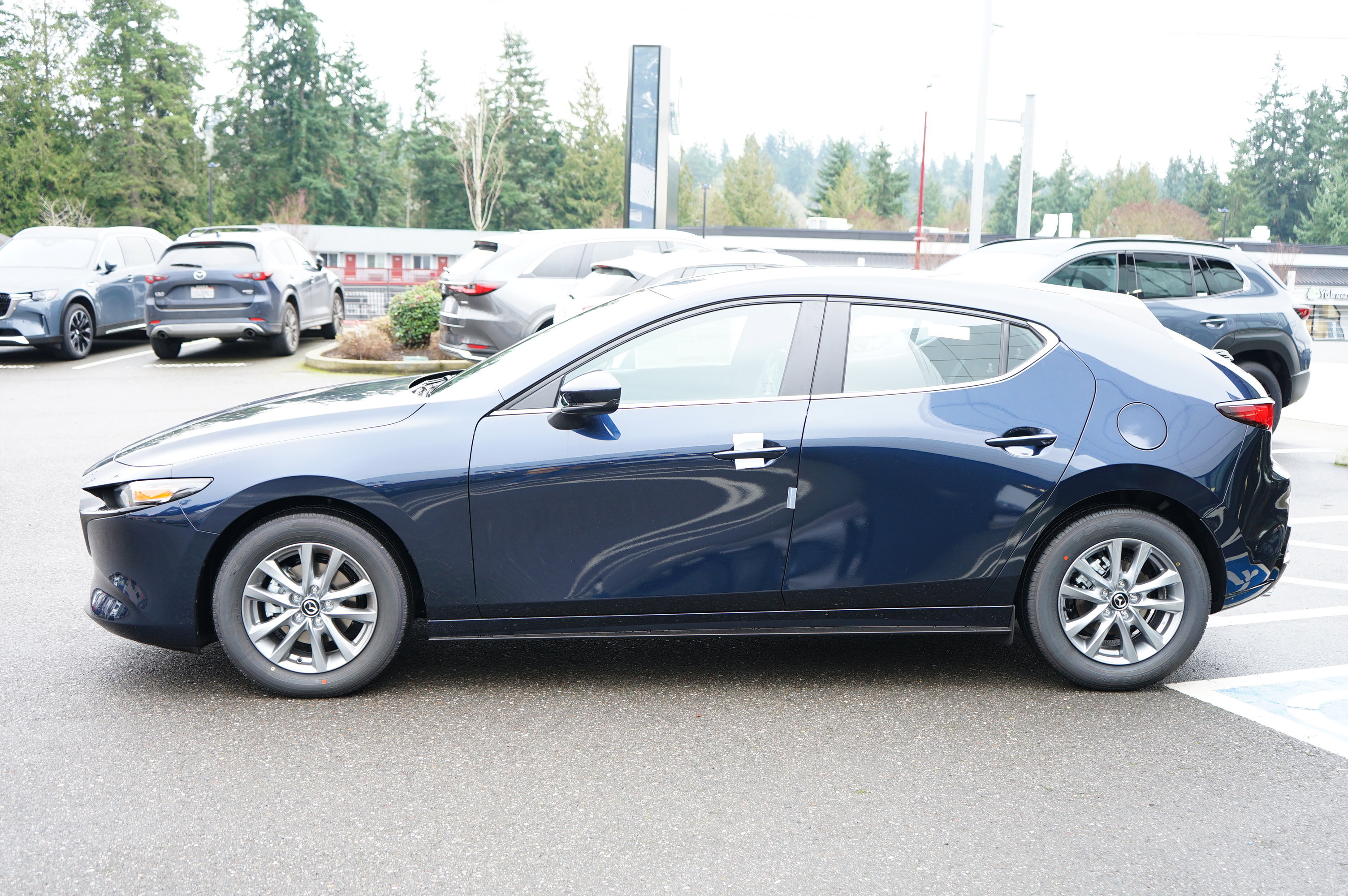 New 2026 MAZDA MAZDA3 s FWD image 7