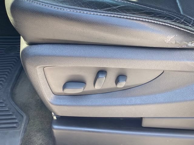 Used 2017 Chevrolet Silverado 1500 LTZ w/ Sport Package AWD/4WD image 30
