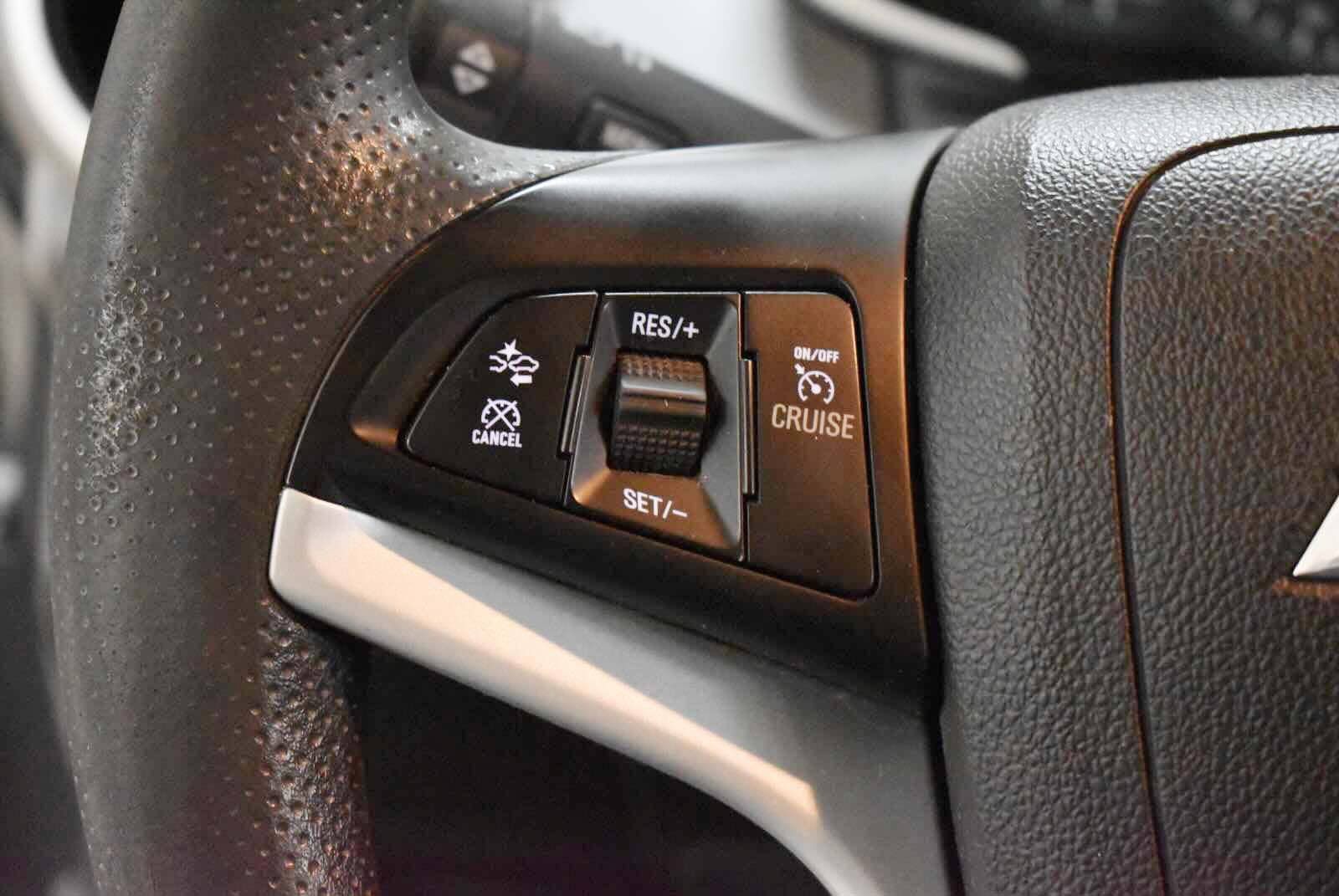 Used 2019 Chevrolet Sonic LT FWD image 70