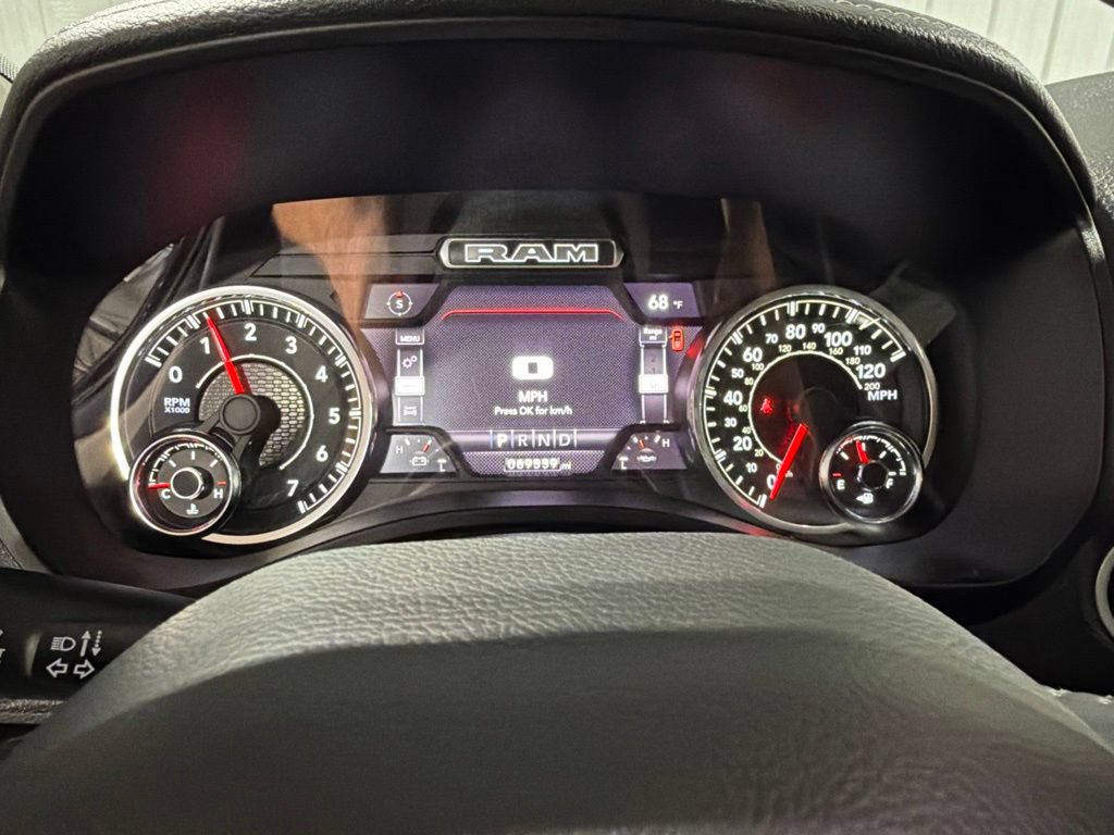 Used 2022 RAM 1500 Laramie AWD/4WD image 26