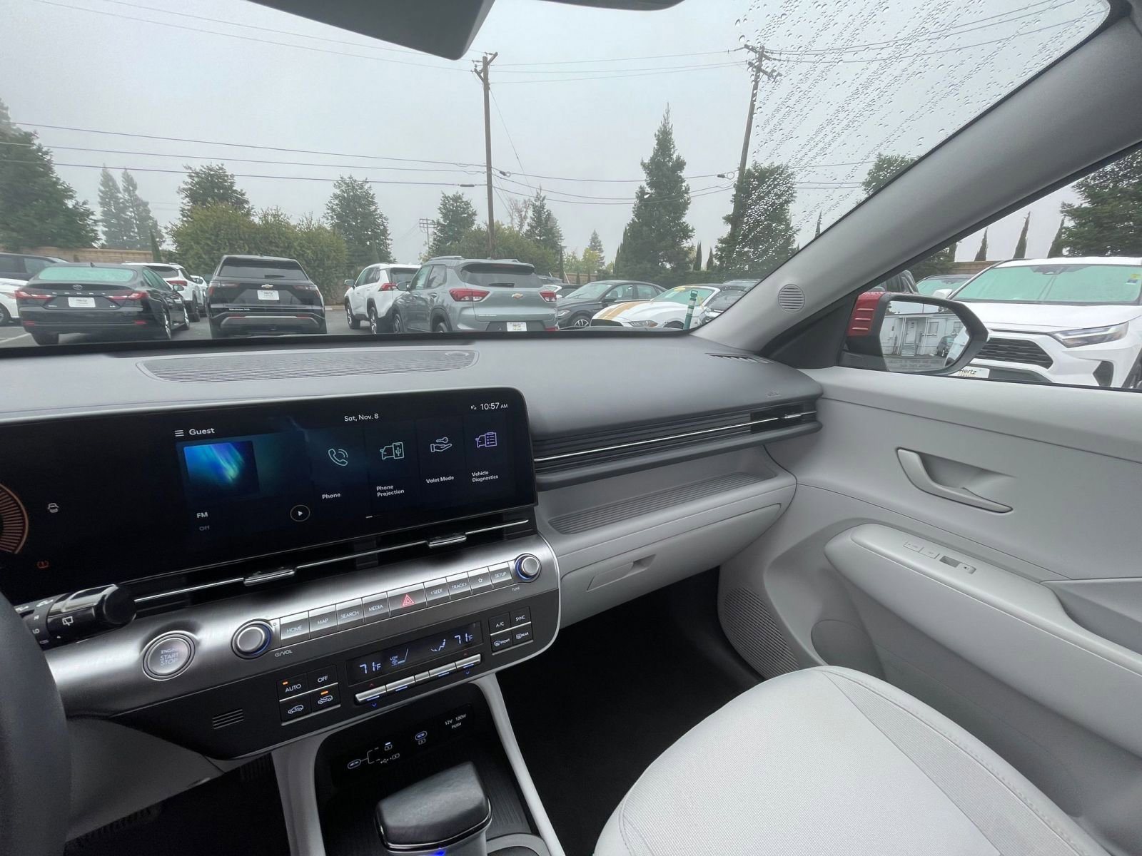 Used 2025 Hyundai Kona SEL image 29