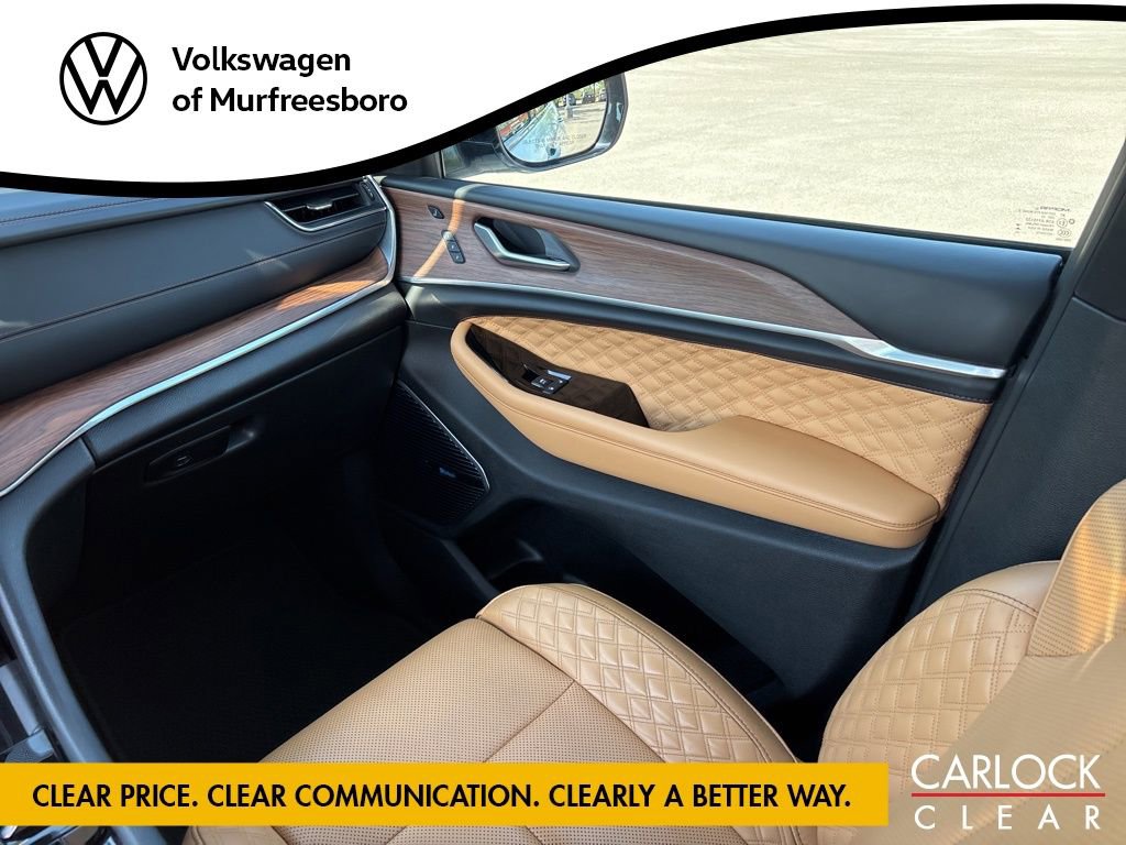 Used 2023 Jeep Grand Cherokee L Summit w/ High Altitude Package image 27