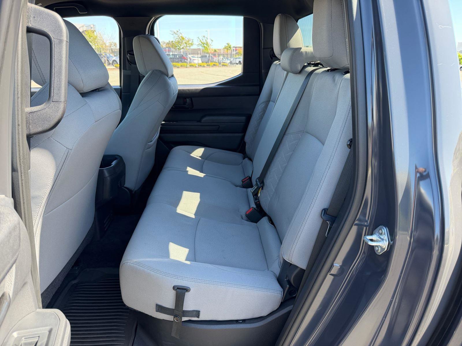 Certified 2025 Toyota Tacoma SR5 AWD/4WD image 17