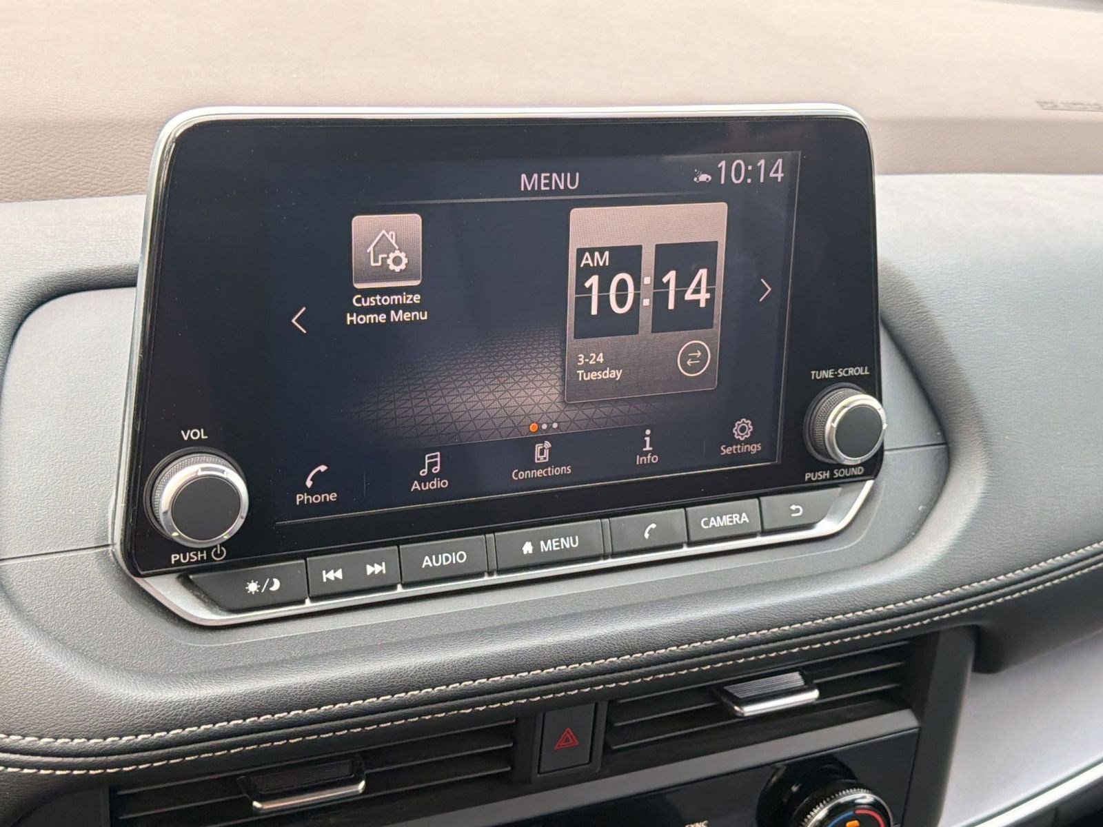 Used 2023 Nissan Rogue SV image 22