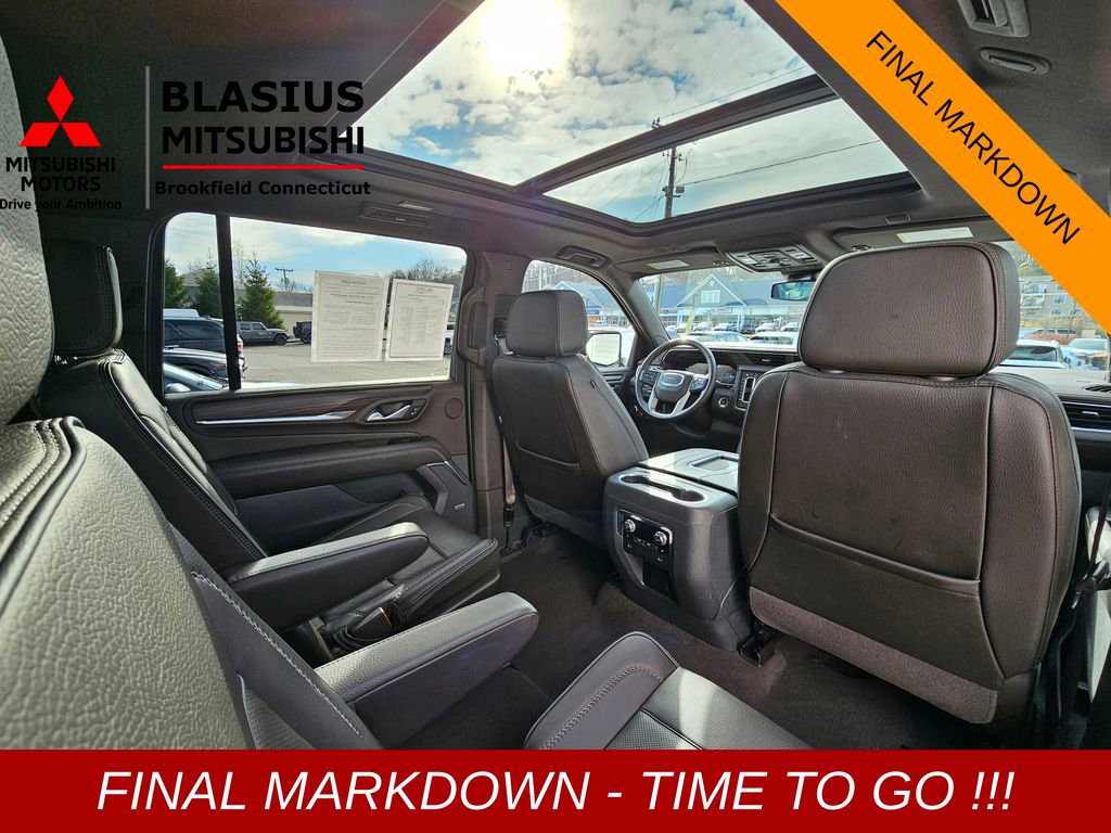 Used 2023 GMC Yukon XL Denali image 29