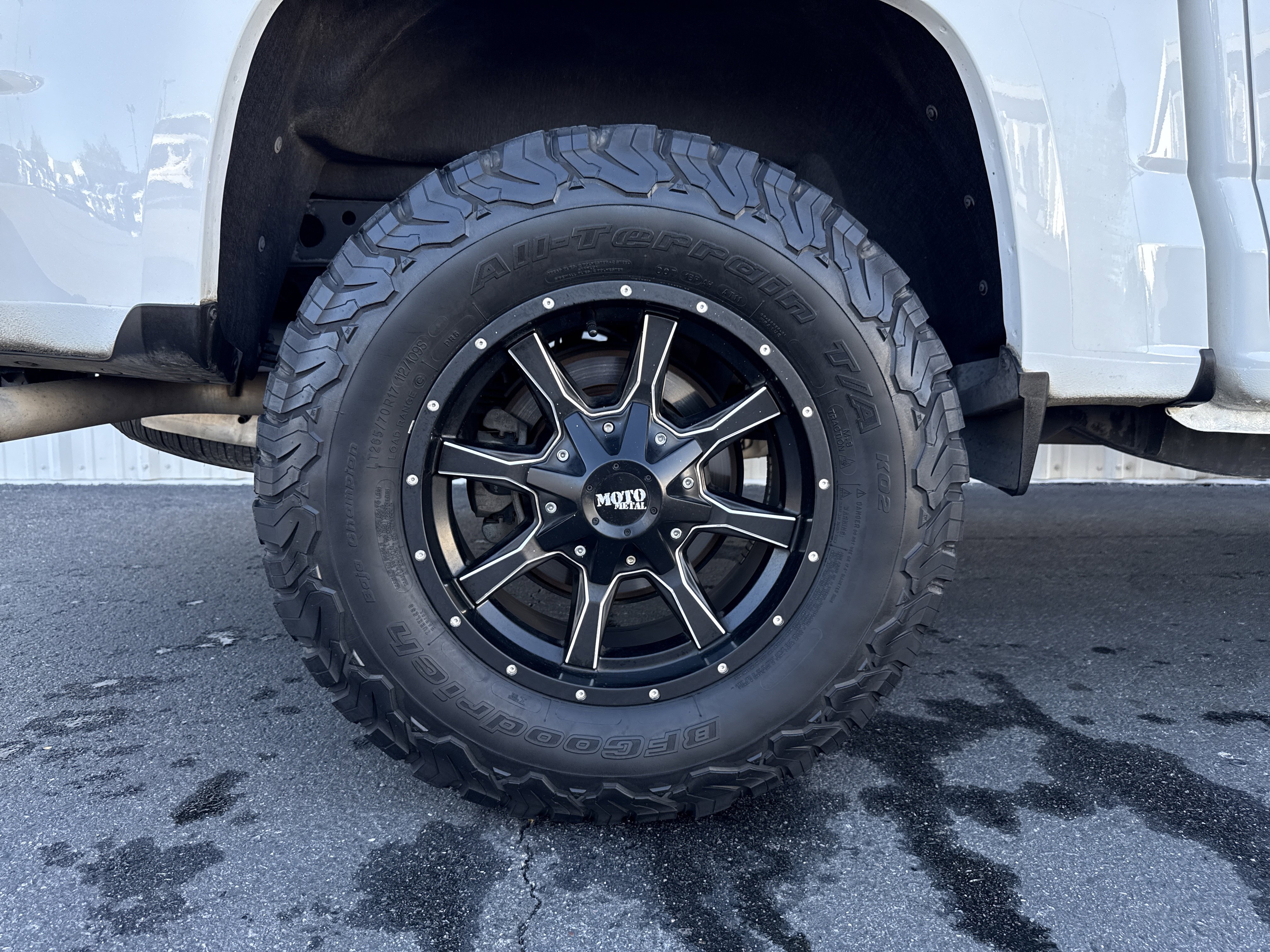 Used 2017 GMC Canyon SLT w/ Driver Alert Package image 49