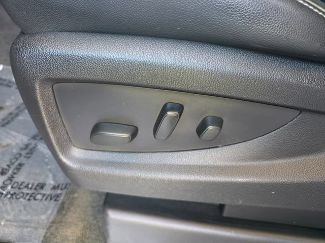 Used 2017 Chevrolet Tahoe LT AWD/4WD image 28