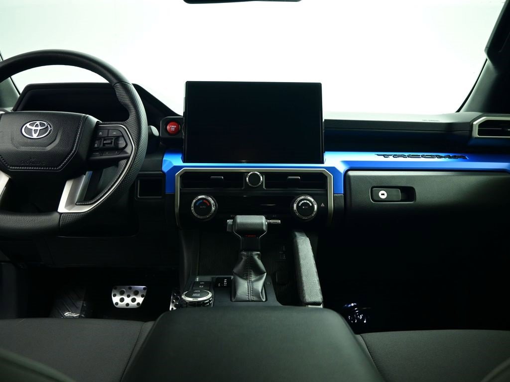 Used 2024 Toyota Tacoma TRD Sport image 11