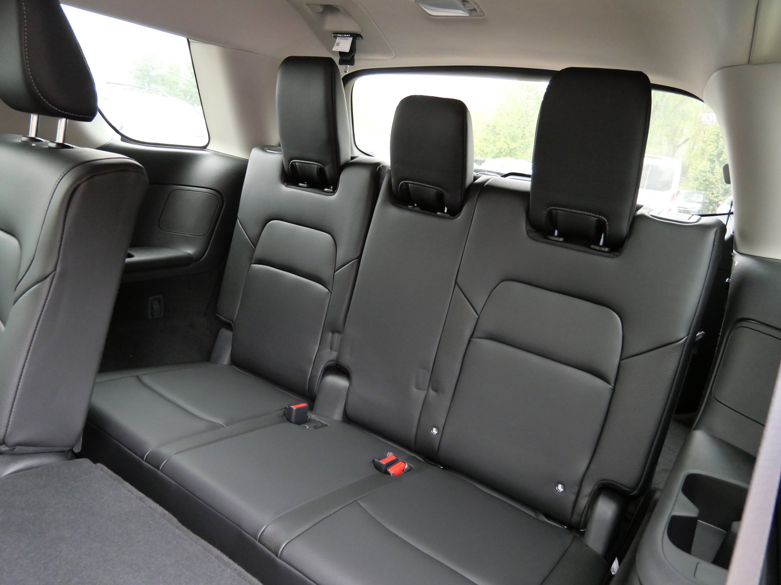 New 2025 Nissan Pathfinder SL image 7