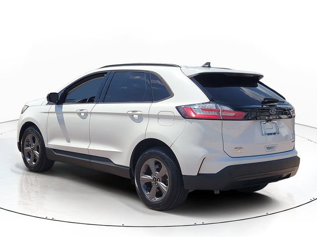 Used 2023 Ford Edge SEL w/ Sport Appearance Package AWD/4WD image 7