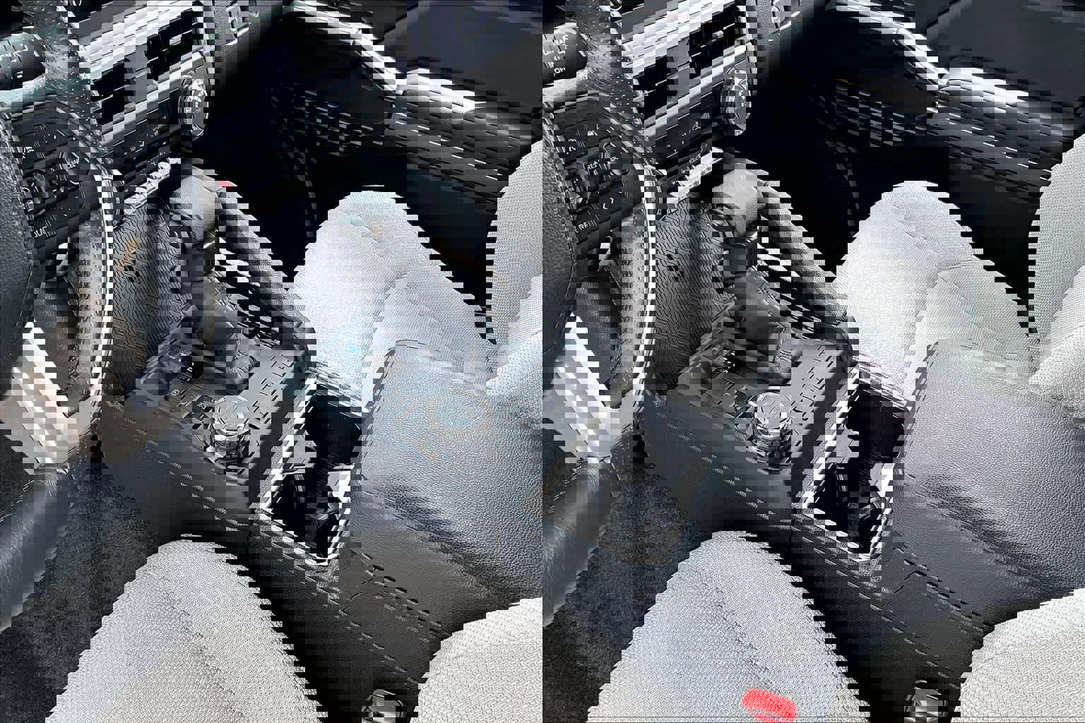 Used 2025 Toyota 4Runner SR5 image 15