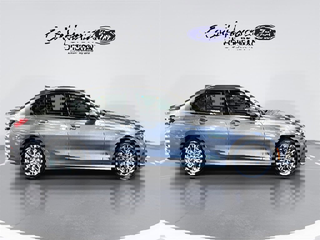 Used 2023 BMW 330i Sedan image 10
