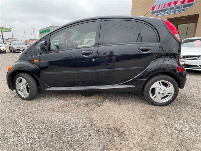 Used 2016 Mitsubishi i ES image 5