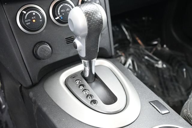 Used 2013 Nissan Rogue SV w/ Premium Pkg AWD/4WD image 21