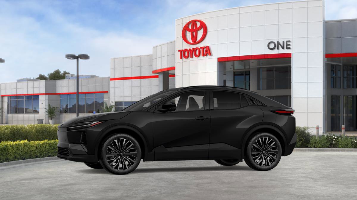 New 2026 Toyota C-HR AWD/4WD image 40