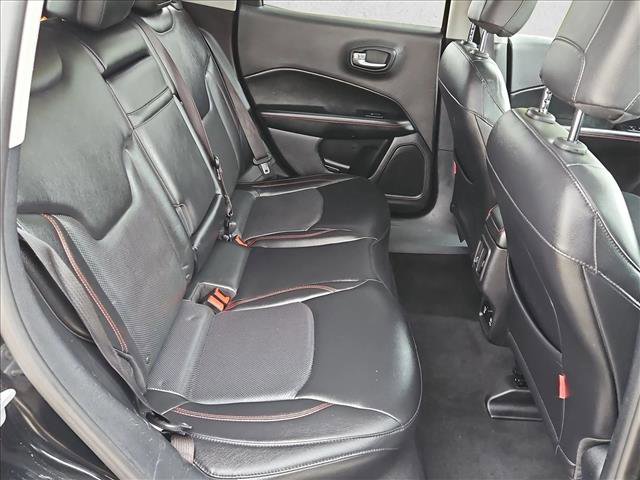 Used 2017 Jeep Compass Trailhawk w/ Leather Interior Group AWD/4WD image 20