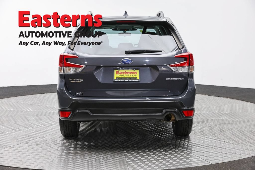 Used 2023 Subaru Forester Premium AWD/4WD image 6