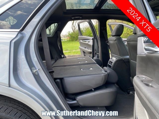 Used 2024 Cadillac XT5 Premium Luxury image 44