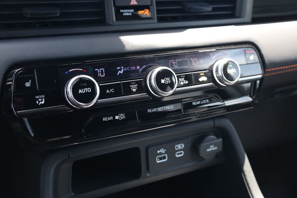 New 2025 Honda Pilot TrailSport image 22