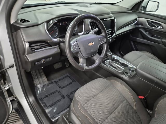Used 2018 Chevrolet Traverse LT image 19