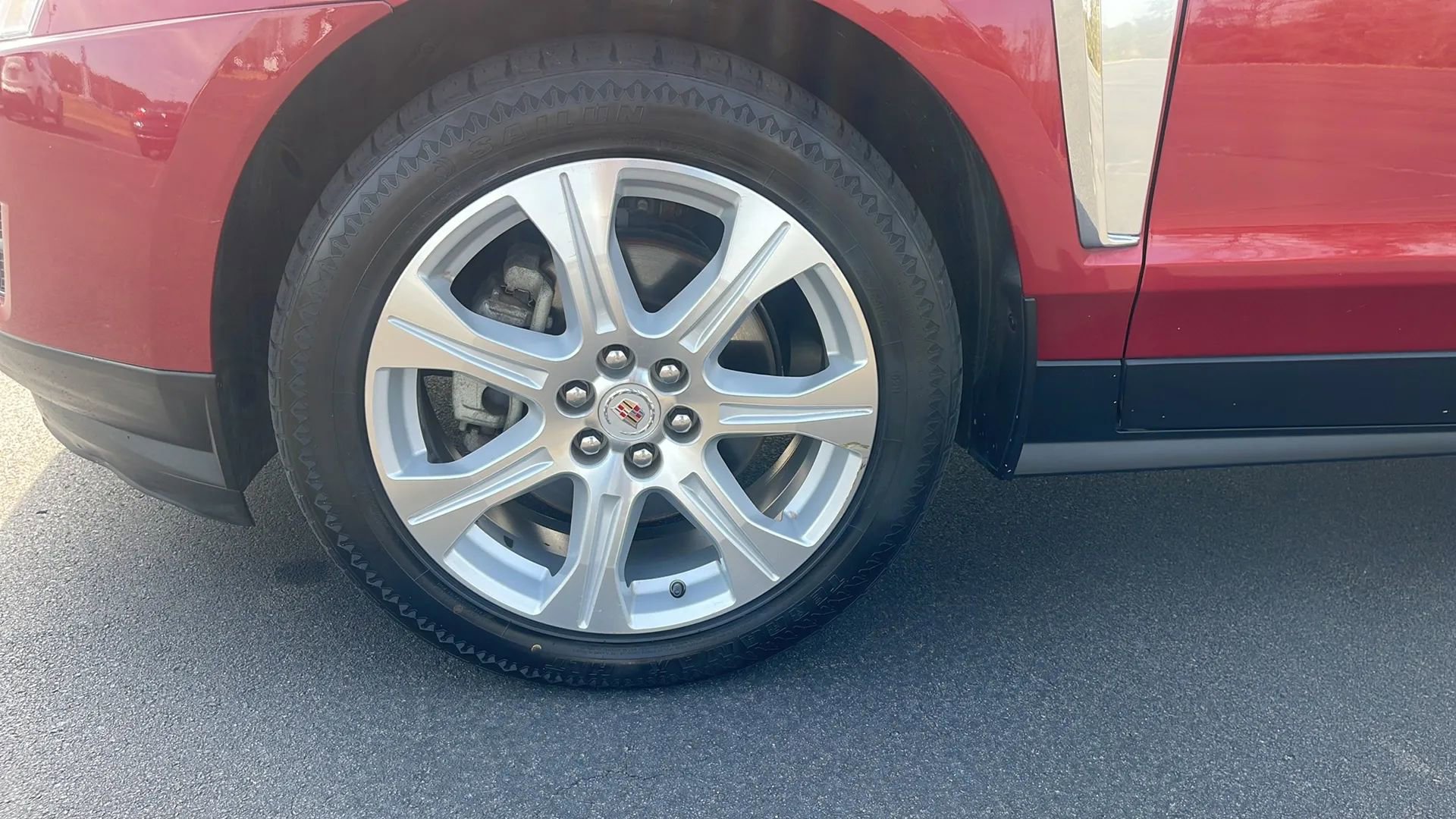 Used 2015 Cadillac SRX Performance w/ Driver Awareness Package image 9