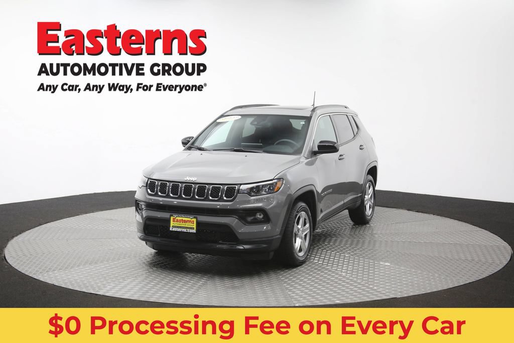 Used 2023 Jeep Compass Latitude w/ Sun and Sound Group AWD/4WD image 56