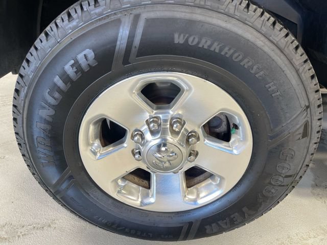 Certified 2016 RAM 2500 Power Wagon w/ Luxury Group AWD/4WD image 10