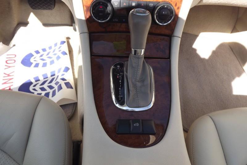 Used 2005 Mercedes-Benz CLK 500 Cabriolet image 19
